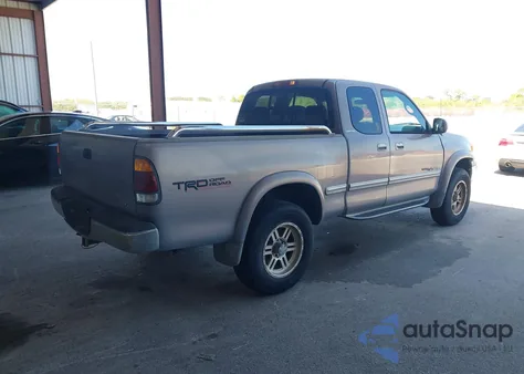 2001 Toyota Tundra Ltd V8 from USA, damaged, VIN 5TBRT38191S211640